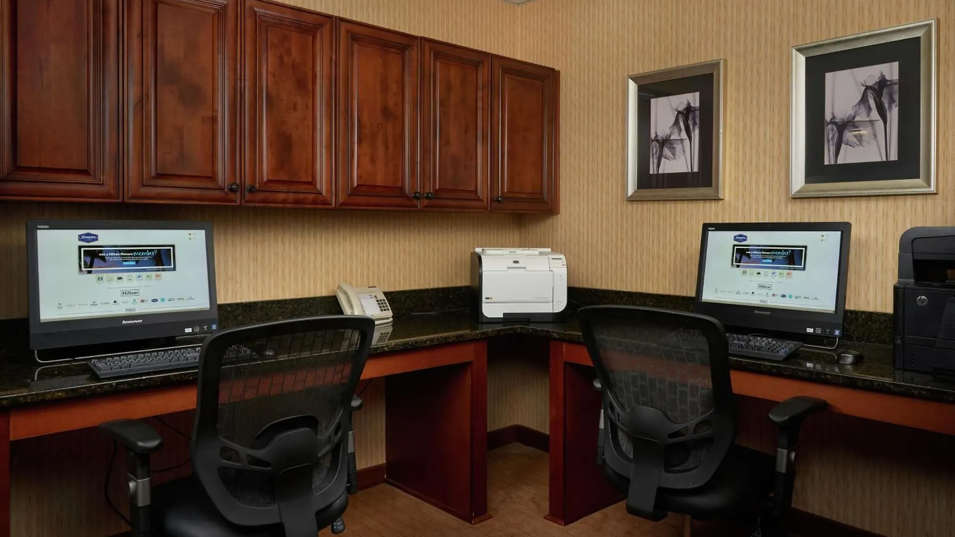 Hampton Inn Newport News-Yorktown Hotel