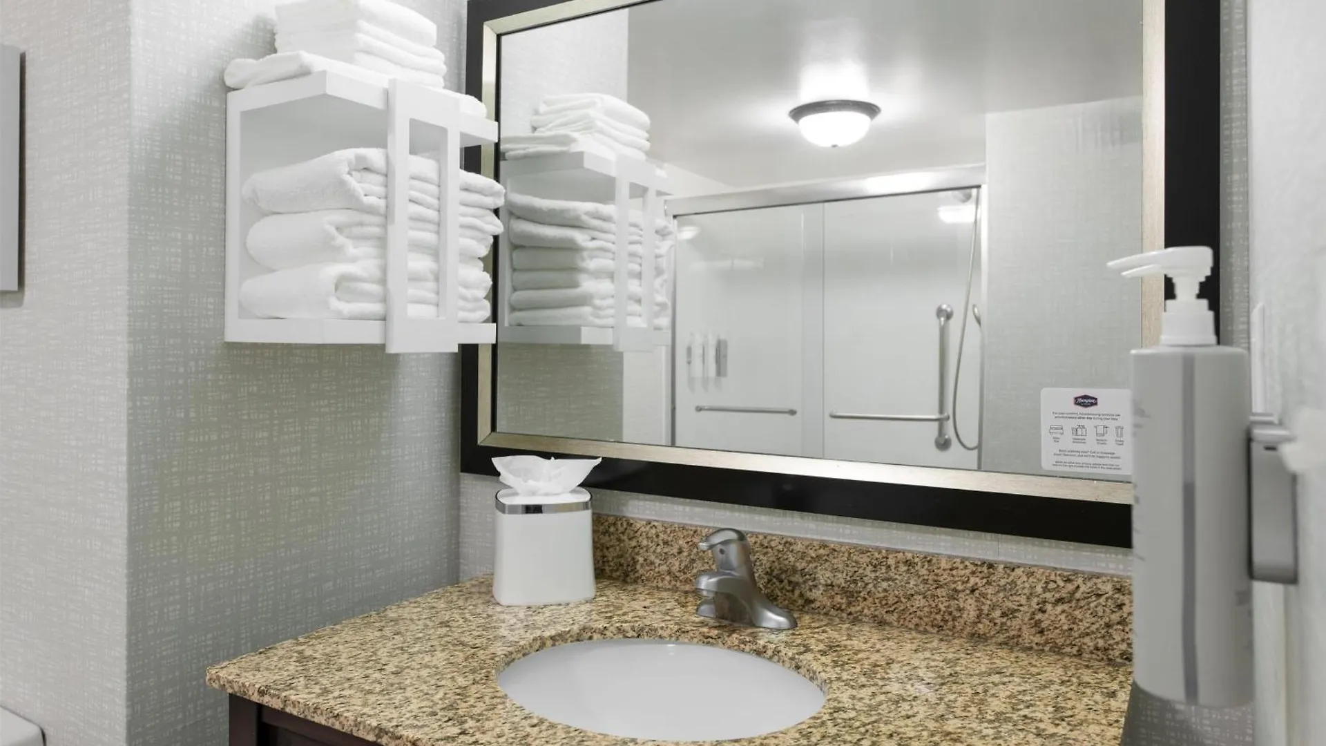 Hotel Hampton Inn Newport News-Yorktown