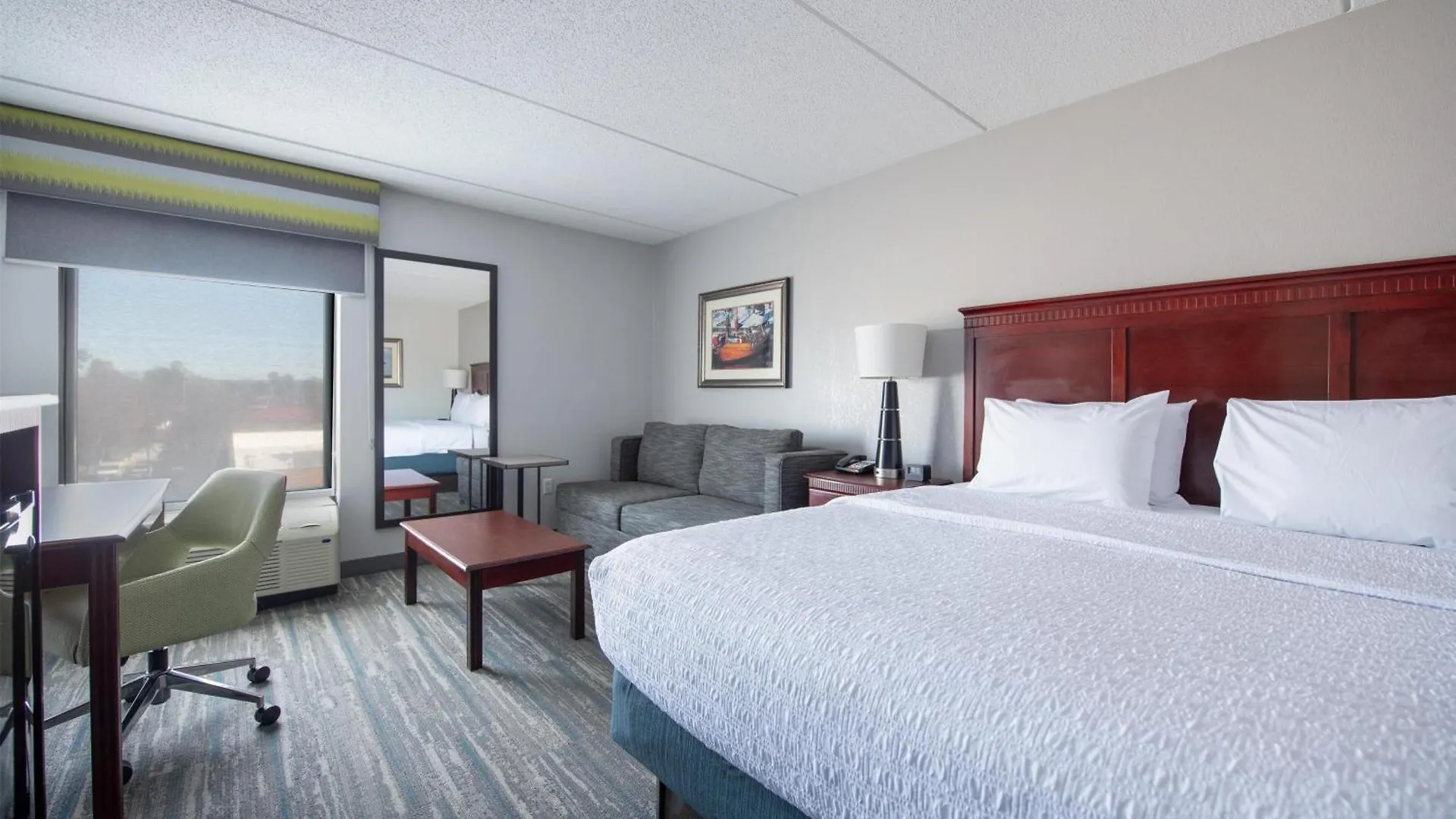 Hampton Inn Newport News-Yorktown Hotel