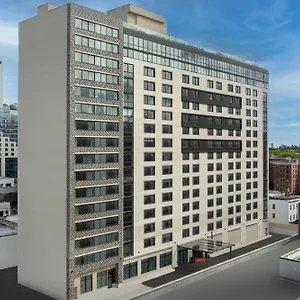 By Marriott Queens Hotel New York